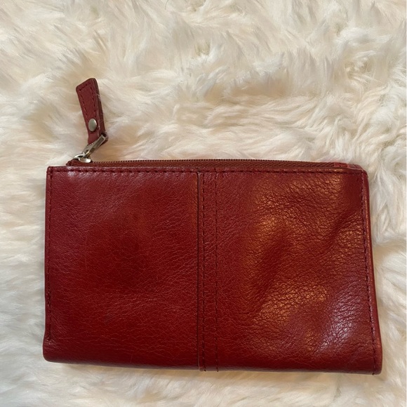 Fossil Red Trifold Wallet - Picture 2 of 9